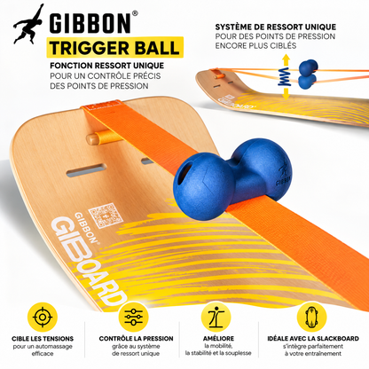 GIBBON Trigger Ball bleue installée sur une GIBOARD pour un automassage ciblé et le travail de mobilité.
